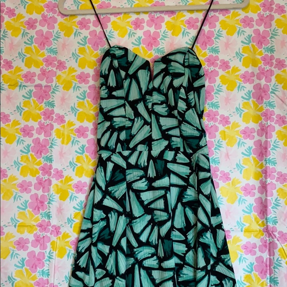 Strapless dress